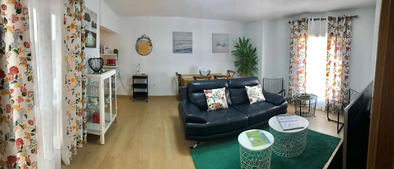アパート Albi B&B ネルハ